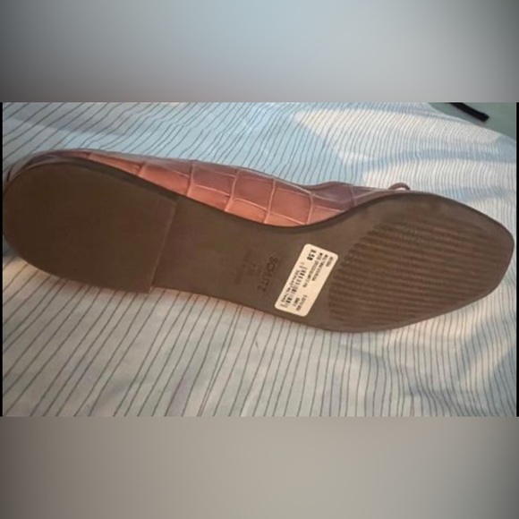 Leather SCHUTZ flat size 8.5 - Picture 3 of 3